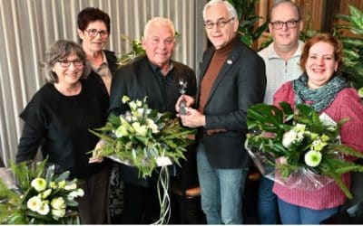 Sterrenteam-beeldje voor vrijwilligers Op de Bossen